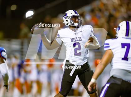 Thumbnail 1 in Grand Oaks vs Willis photogallery.