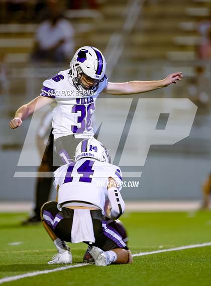Thumbnail 1 in Grand Oaks vs Willis photogallery.