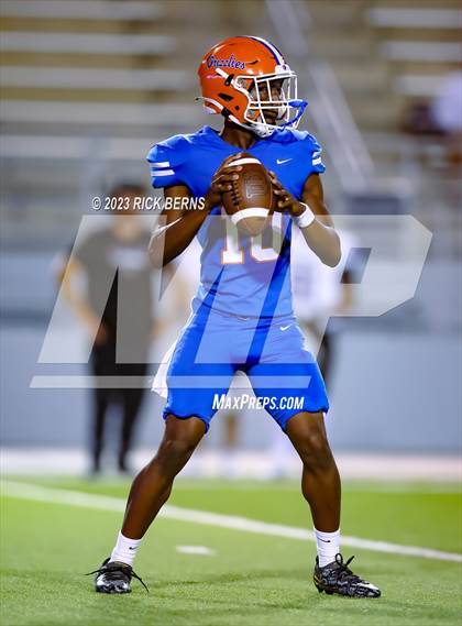 Thumbnail 1 in Grand Oaks vs Willis photogallery.