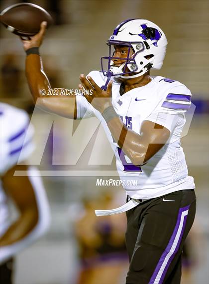 Thumbnail 1 in Grand Oaks vs Willis photogallery.