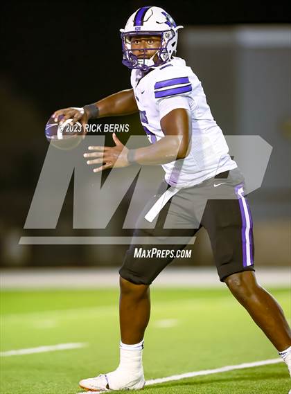 Thumbnail 1 in Grand Oaks vs Willis photogallery.