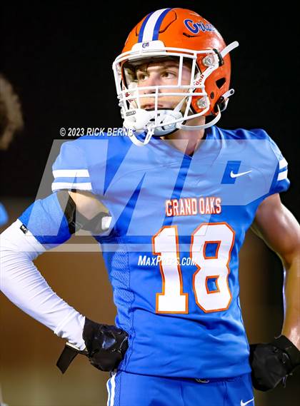 Thumbnail 2 in Grand Oaks vs Willis photogallery.