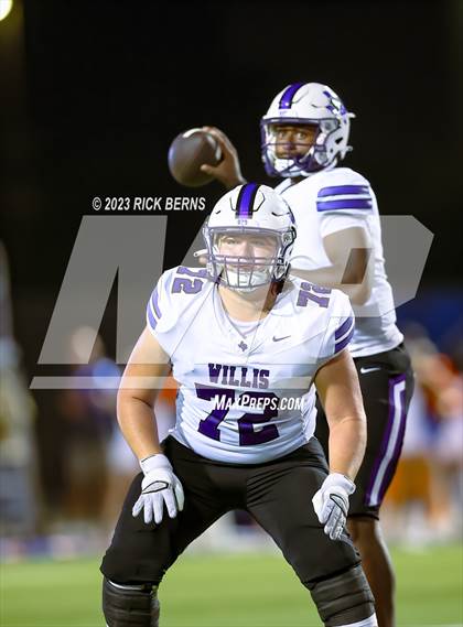 Thumbnail 3 in Grand Oaks vs Willis photogallery.