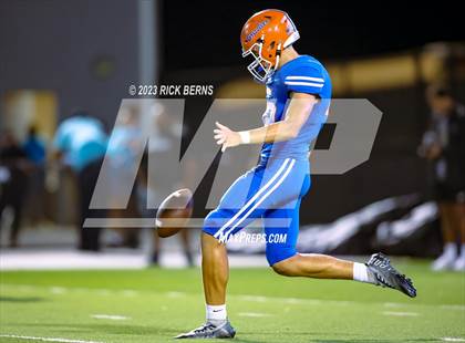 Thumbnail 2 in Grand Oaks vs Willis photogallery.