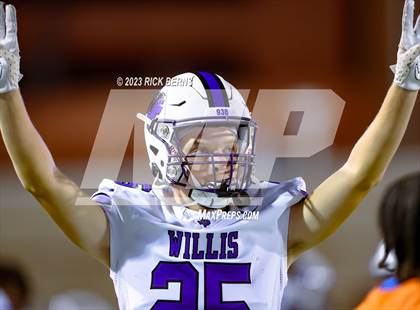 Thumbnail 1 in Grand Oaks vs Willis photogallery.
