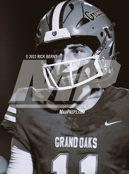 Thumbnail 2 in Grand Oaks vs Willis photogallery.