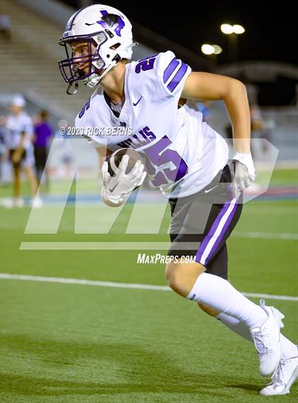 Thumbnail 1 in Grand Oaks vs Willis photogallery.