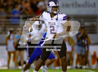 Thumbnail 2 in Grand Oaks vs Willis photogallery.