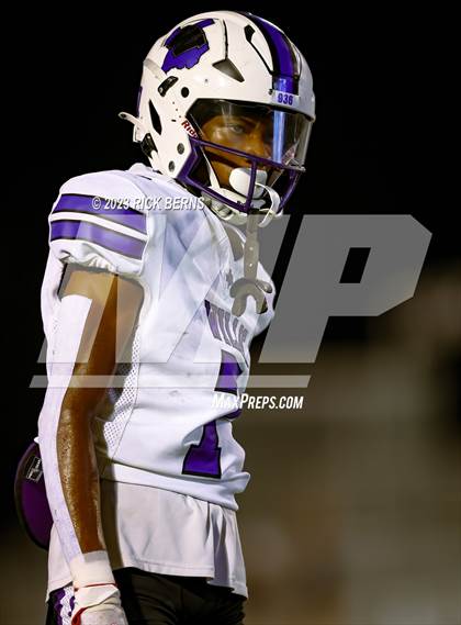 Thumbnail 1 in Grand Oaks vs Willis photogallery.