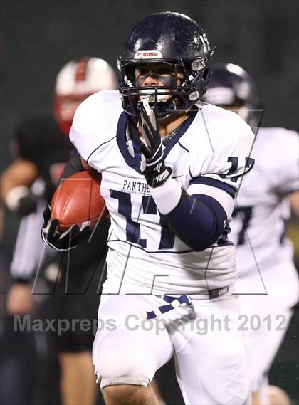 Thumbnail 2 in Mendon/Sutherland vs. Hilton (Section 5 Class AA Semifinal) photogallery.