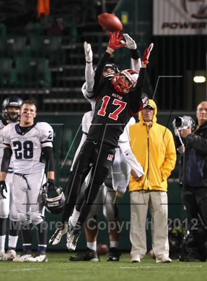 Thumbnail 1 in Mendon/Sutherland vs. Hilton (Section 5 Class AA Semifinal) photogallery.