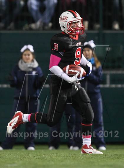 Thumbnail 1 in Mendon/Sutherland vs. Hilton (Section 5 Class AA Semifinal) photogallery.
