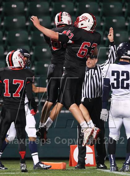 Thumbnail 2 in Mendon/Sutherland vs. Hilton (Section 5 Class AA Semifinal) photogallery.