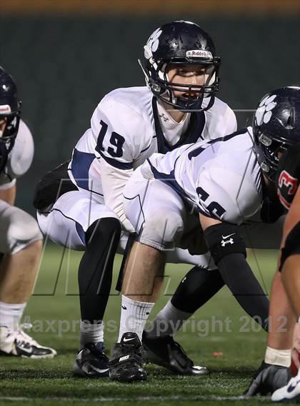 Thumbnail 3 in Mendon/Sutherland vs. Hilton (Section 5 Class AA Semifinal) photogallery.