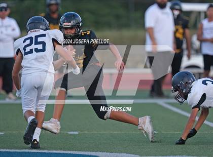 Thumbnail 1 in Nanakuli @ Kamehameha photogallery.