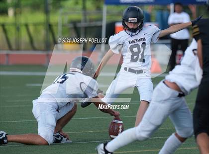 Thumbnail 2 in Nanakuli @ Kamehameha photogallery.