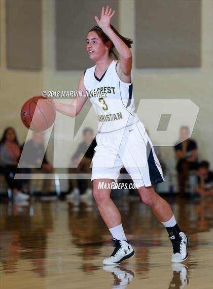 Thumbnail 2 in Garey vs. Hillcrest Christian photogallery.