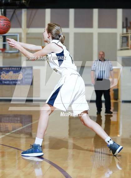 Thumbnail 1 in Garey vs. Hillcrest Christian photogallery.