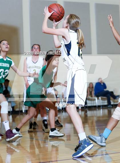 Thumbnail 2 in Garey vs. Hillcrest Christian photogallery.