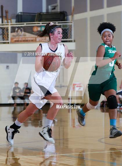 Thumbnail 2 in Garey vs. Hillcrest Christian photogallery.