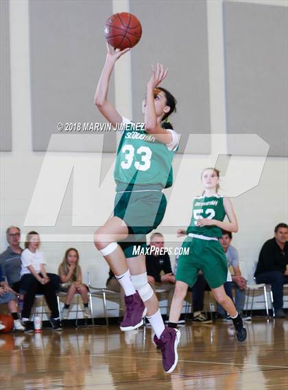 Thumbnail 2 in Garey vs. Hillcrest Christian photogallery.