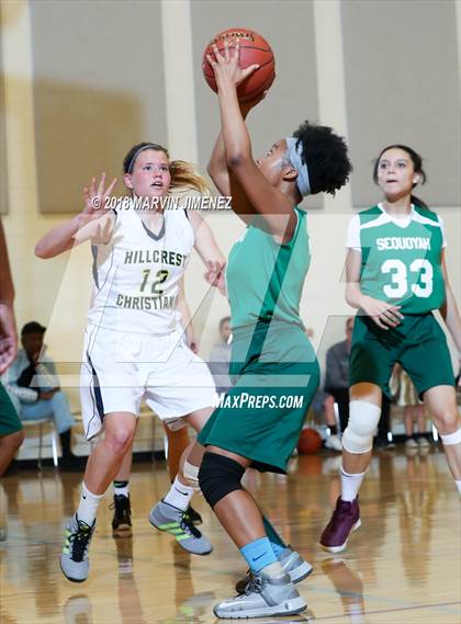 Thumbnail 2 in Garey vs. Hillcrest Christian photogallery.