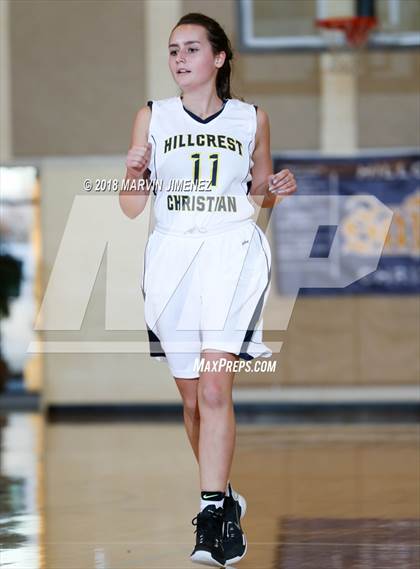 Thumbnail 2 in Garey vs. Hillcrest Christian photogallery.