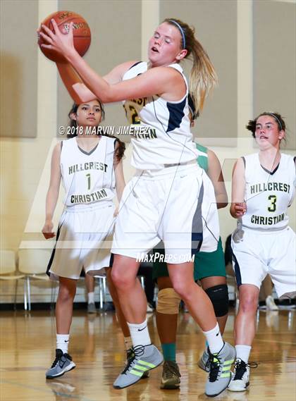 Thumbnail 1 in Garey vs. Hillcrest Christian photogallery.