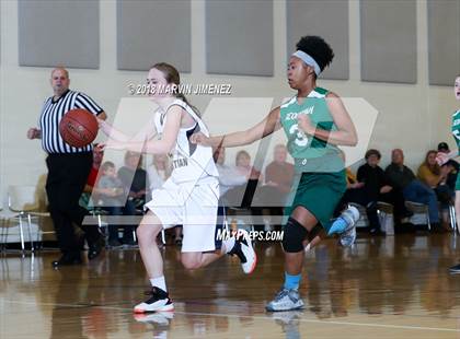 Thumbnail 3 in Garey vs. Hillcrest Christian photogallery.