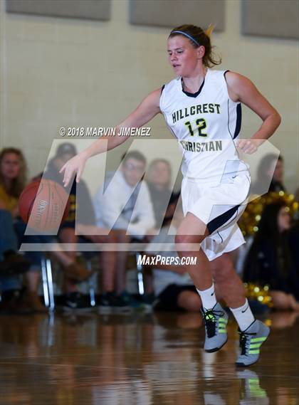 Thumbnail 2 in Garey vs. Hillcrest Christian photogallery.