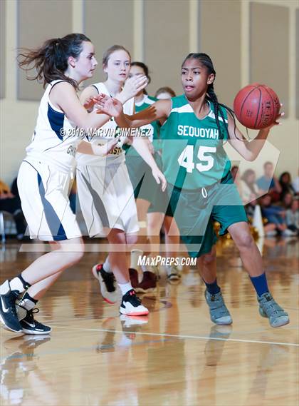Thumbnail 1 in Garey vs. Hillcrest Christian photogallery.