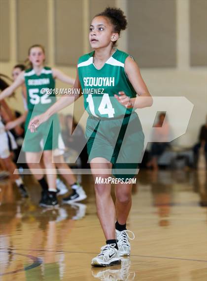 Thumbnail 1 in Garey vs. Hillcrest Christian photogallery.