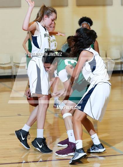 Thumbnail 2 in Garey vs. Hillcrest Christian photogallery.