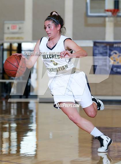 Thumbnail 2 in Garey vs. Hillcrest Christian photogallery.