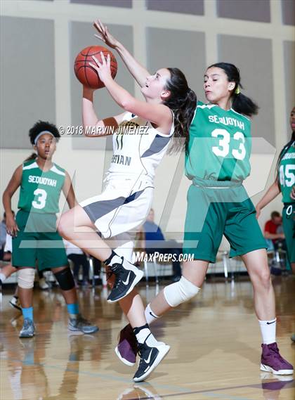 Thumbnail 2 in Garey vs. Hillcrest Christian photogallery.