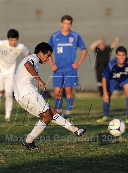 Thumbnail 2 in Los Alamitos @ Fountain Valley photogallery.