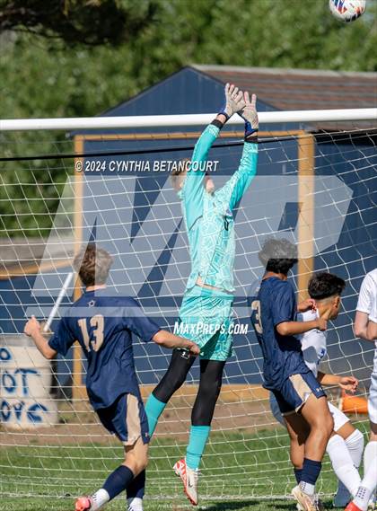 Thumbnail 3 in Mullen vs Centaurus photogallery.