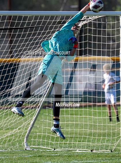 Thumbnail 3 in Mullen vs Centaurus photogallery.