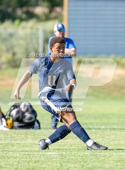 Thumbnail 1 in Mullen vs Centaurus photogallery.