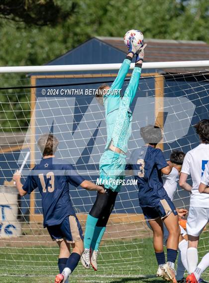 Thumbnail 1 in Mullen vs Centaurus photogallery.