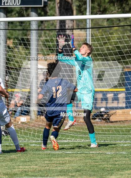 Thumbnail 2 in Mullen vs Centaurus photogallery.
