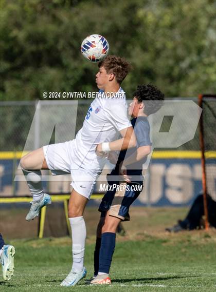 Thumbnail 1 in Mullen vs Centaurus photogallery.
