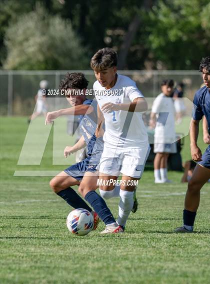 Thumbnail 2 in Mullen vs Centaurus photogallery.