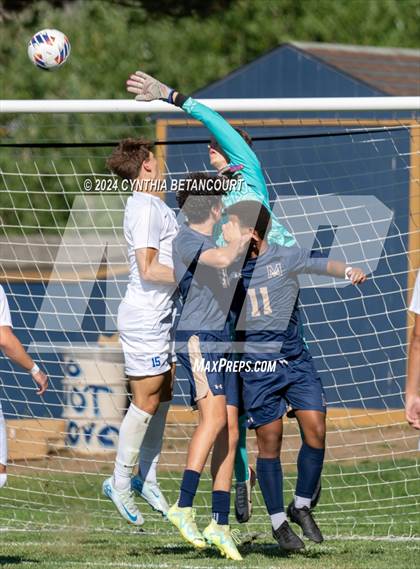 Thumbnail 3 in Mullen vs Centaurus photogallery.