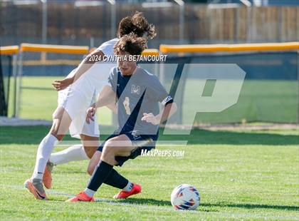 Thumbnail 1 in Mullen vs Centaurus photogallery.
