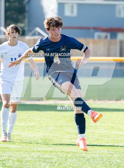 Thumbnail 2 in Mullen vs Centaurus photogallery.