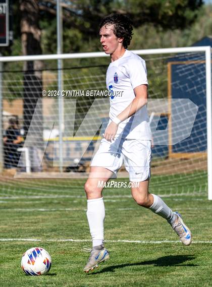 Thumbnail 2 in Mullen vs Centaurus photogallery.