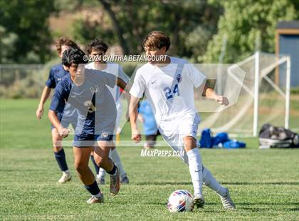 Thumbnail 3 in Mullen vs Centaurus photogallery.