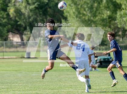 Thumbnail 1 in Mullen vs Centaurus photogallery.
