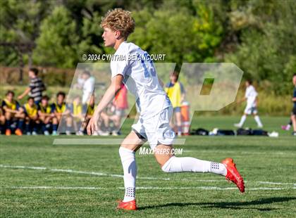 Thumbnail 1 in Mullen vs Centaurus photogallery.